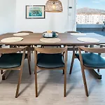 Jg36B- Luxury Penthouse With Spacious Balcony