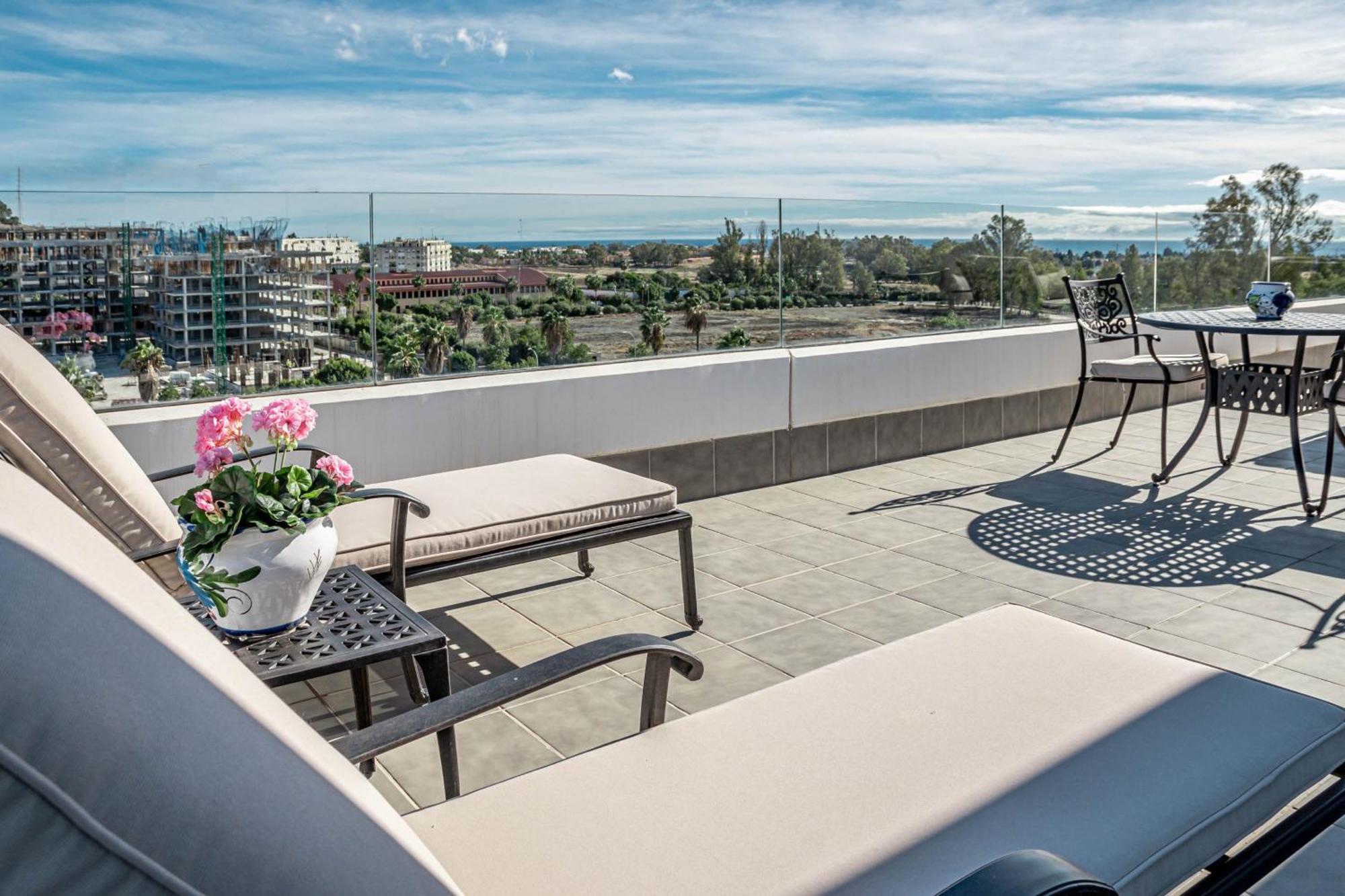 Jg36b- Luxury Penthouse With Spacious Balcony * Marbella