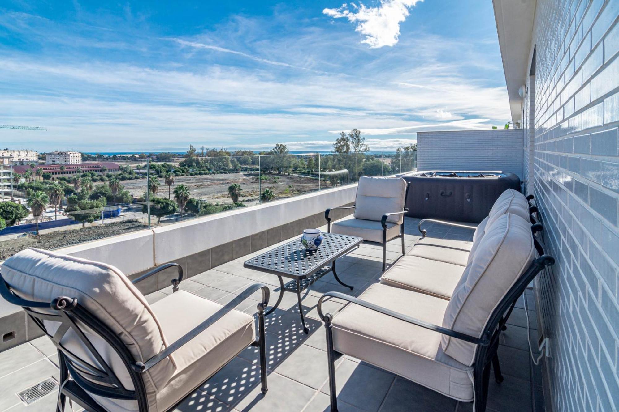Apartment Jg36b- Luxury Penthouse With Spacious Balcony Marbella
